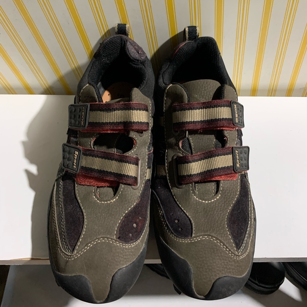 Geox boys sneakers size 7 us/41 e